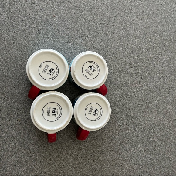 NWT Pier 1 set of 4 stacking Christmas puppy dog design mugs with holder. - Picture 5 of 6